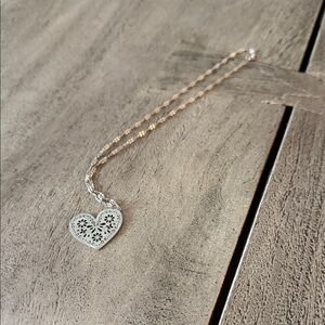 Elegant 7.5 “ Silver Heart Pendant Necklace